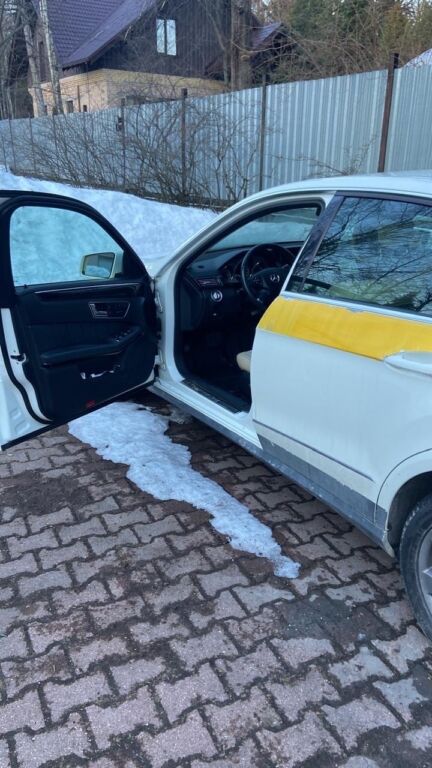 Открыли авто за 7 минут
